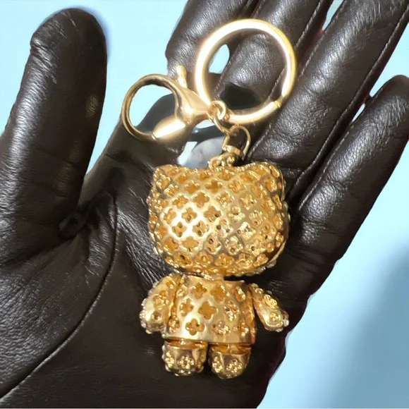 Hello Kitty Keychain - Picture 3 of 3